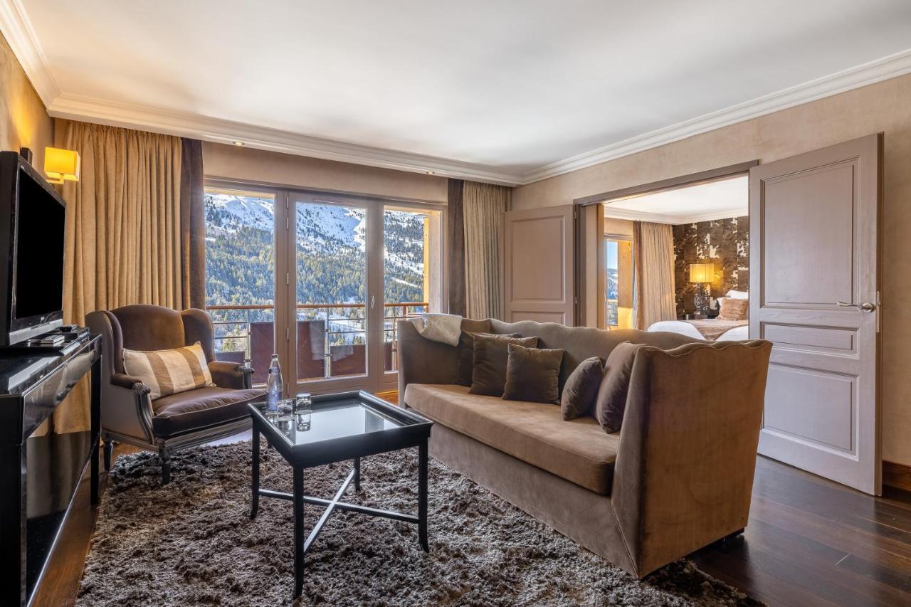 Hotel L'Helios Мерибель Экстерьер фото